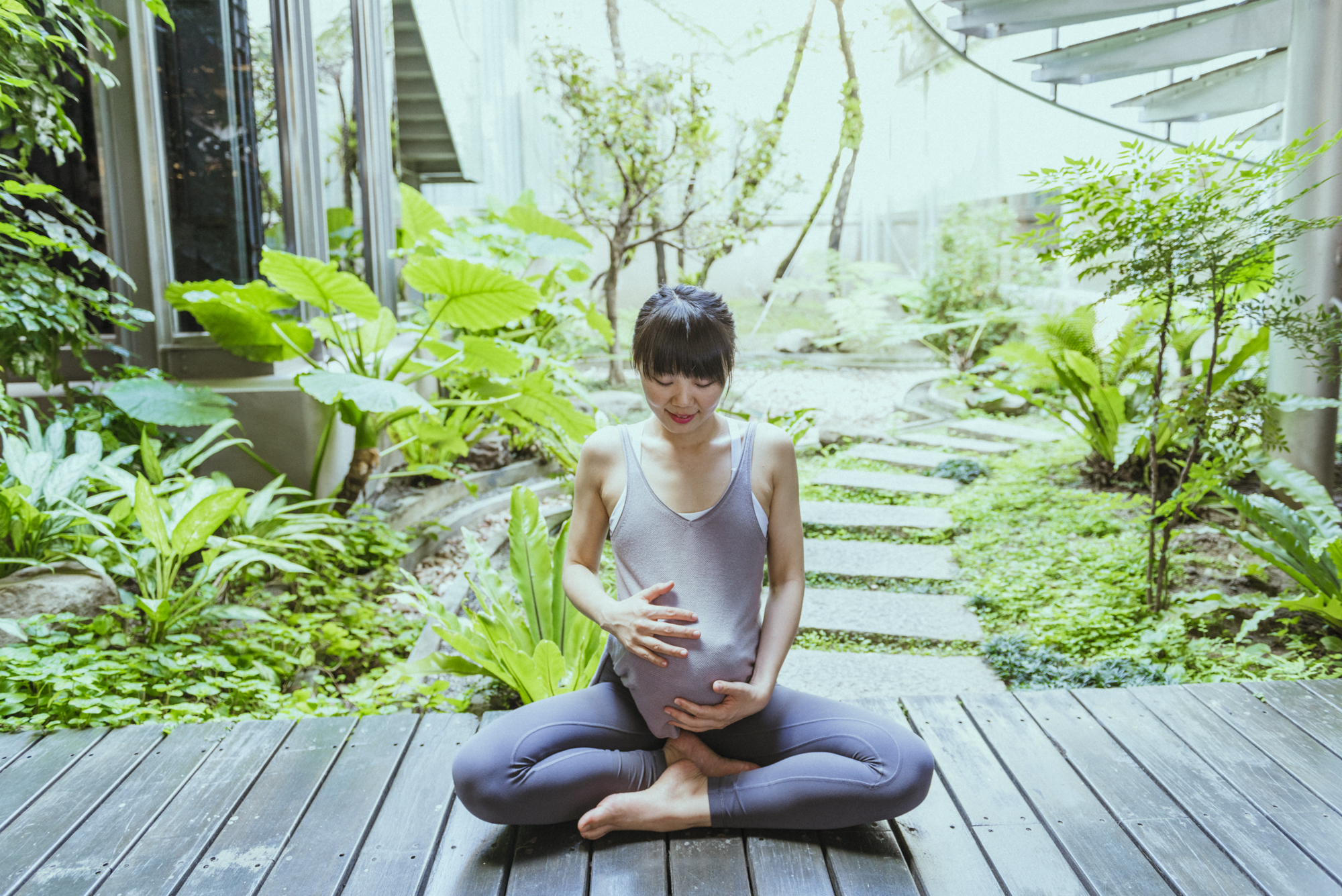 孕婦可以做的運動─孕婦瑜珈兼顧寶寶健康